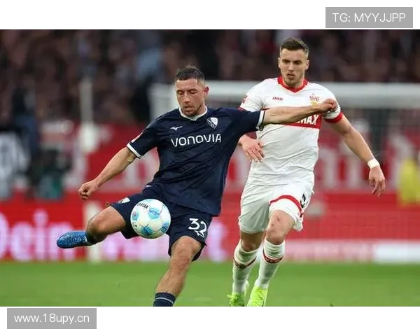 不莱梅半场领先斯图加特鏖战